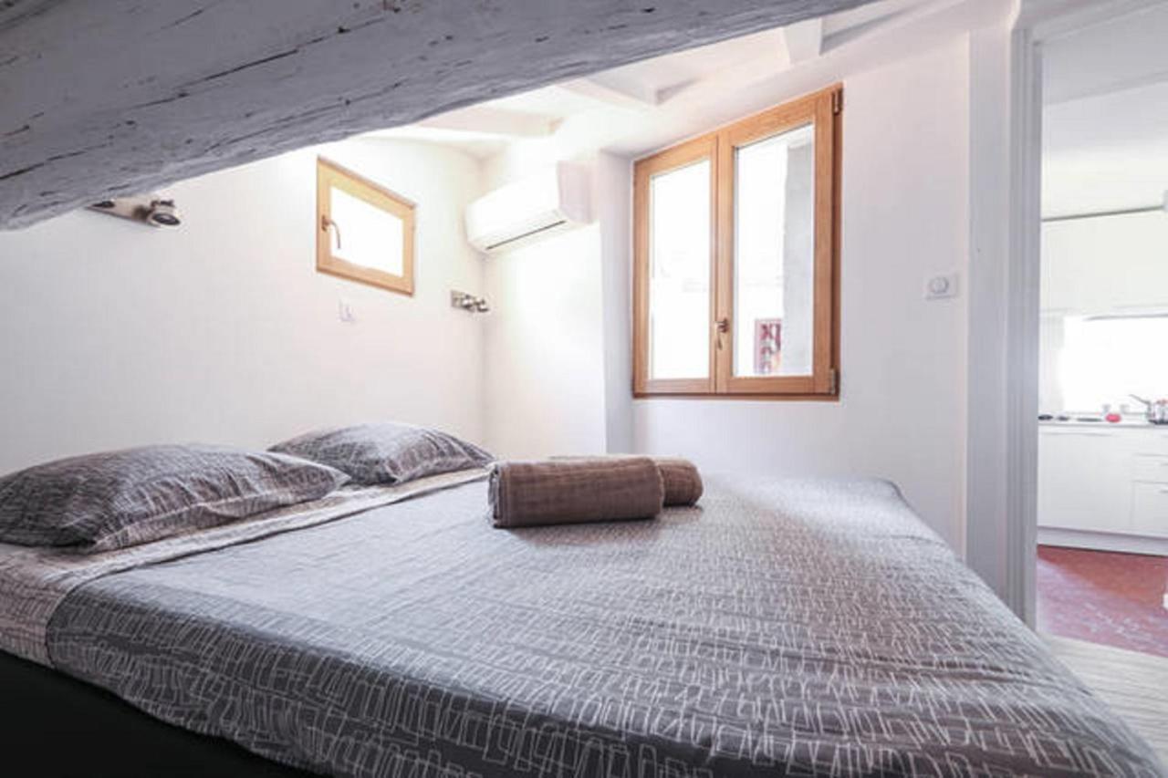 Gilly 4 - Exceptional 2Beds, Sea View, Modern,A/C, Old Town Apartment Ница Екстериор снимка